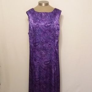 3/$20 CLOSET CLOSING PURPLE MAXI DRESS